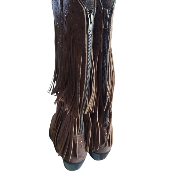 Laredo Fringed Leather Snip Toe Boot - Picture 6 of 11